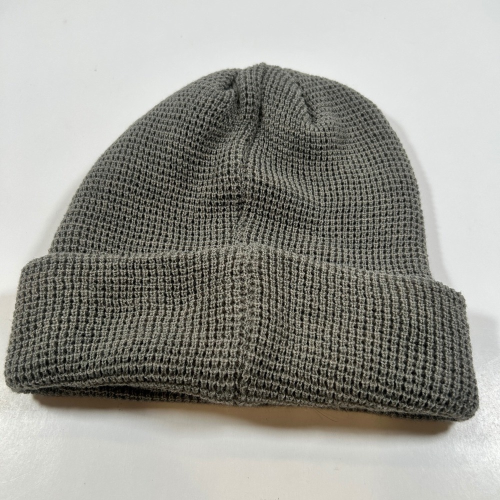Vuori Beanie Gray Waffle Knit Hat Cuffed Winter Fall Gorpcore Athleisure - Picture 2 of 4